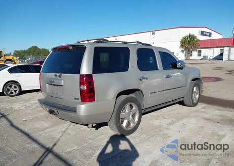 2009 Chevrolet Tahoe Ltz z USA, uszkodzony, nr VIN 1GNFC33009R274832